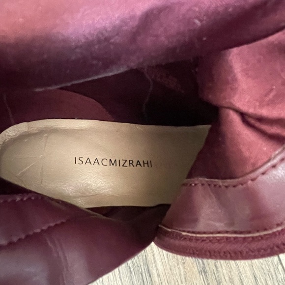 Isaac Mizrahi ladies suede slouch heel boots. Wine size 6 - Picture 8 of 13